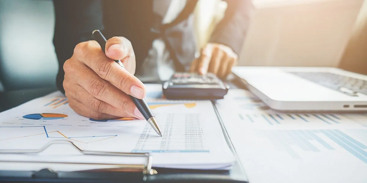 Types of Business Owners Who Need Bookkeeping Services in Mississauga