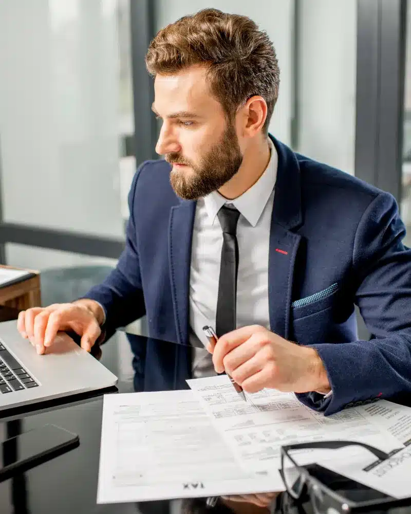 Personal tax accountant reviewing an income tax return for a Toronto client