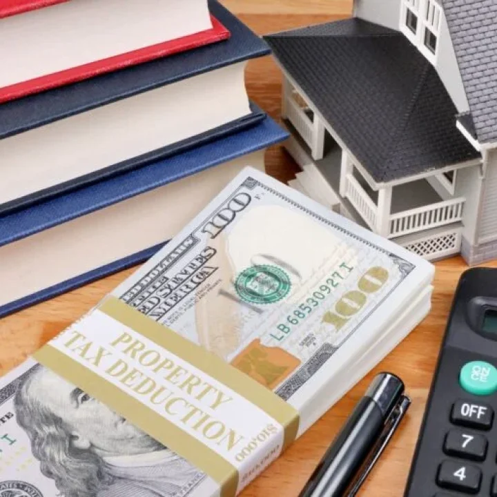 Filing US tax return as non resident Canada IRS obligations exemptions Filing Taxes